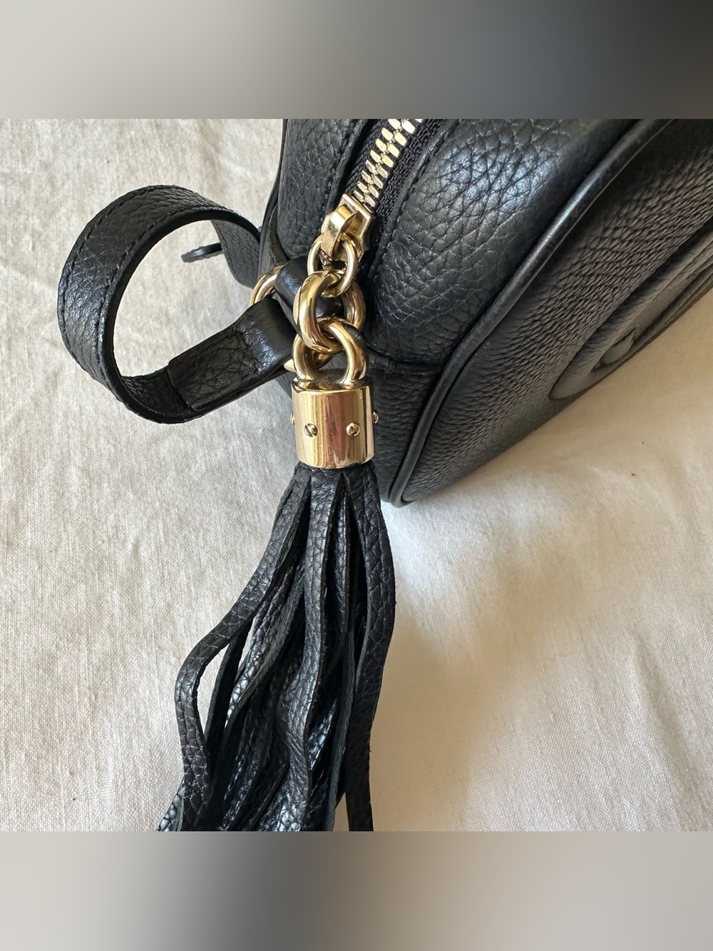 Authentic Gucci Small Soho Disco Bag - Picture 3 of 11